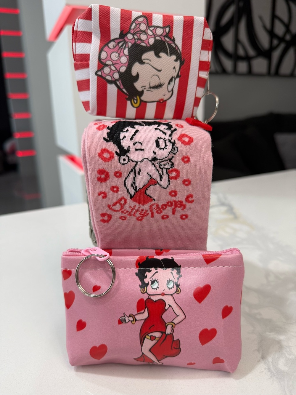Betty Boop 3 pieces set 2 Coin Pouch and one pair of socks nwt